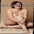 Girls spoor naked